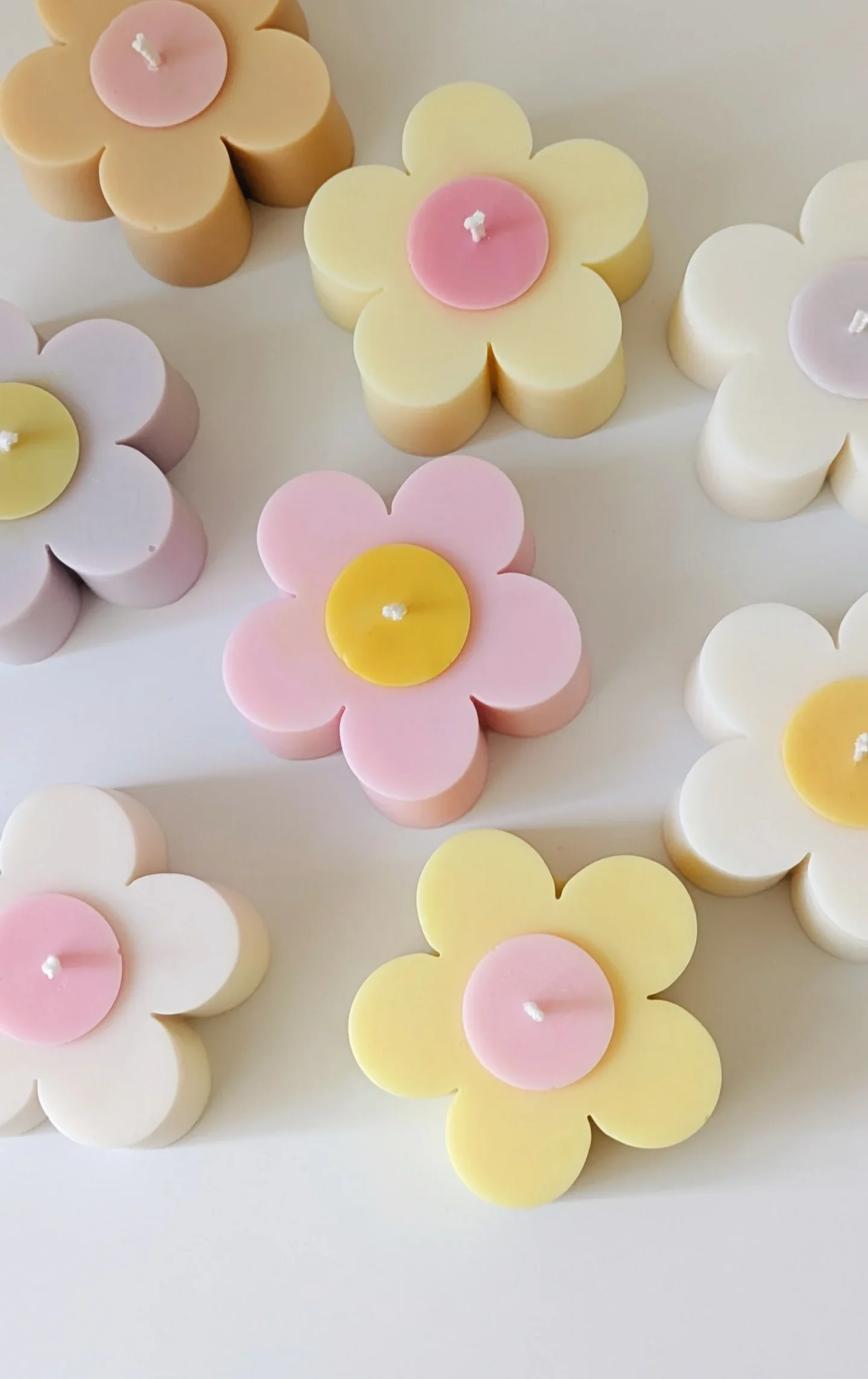 Формова соєва свічка ромашка