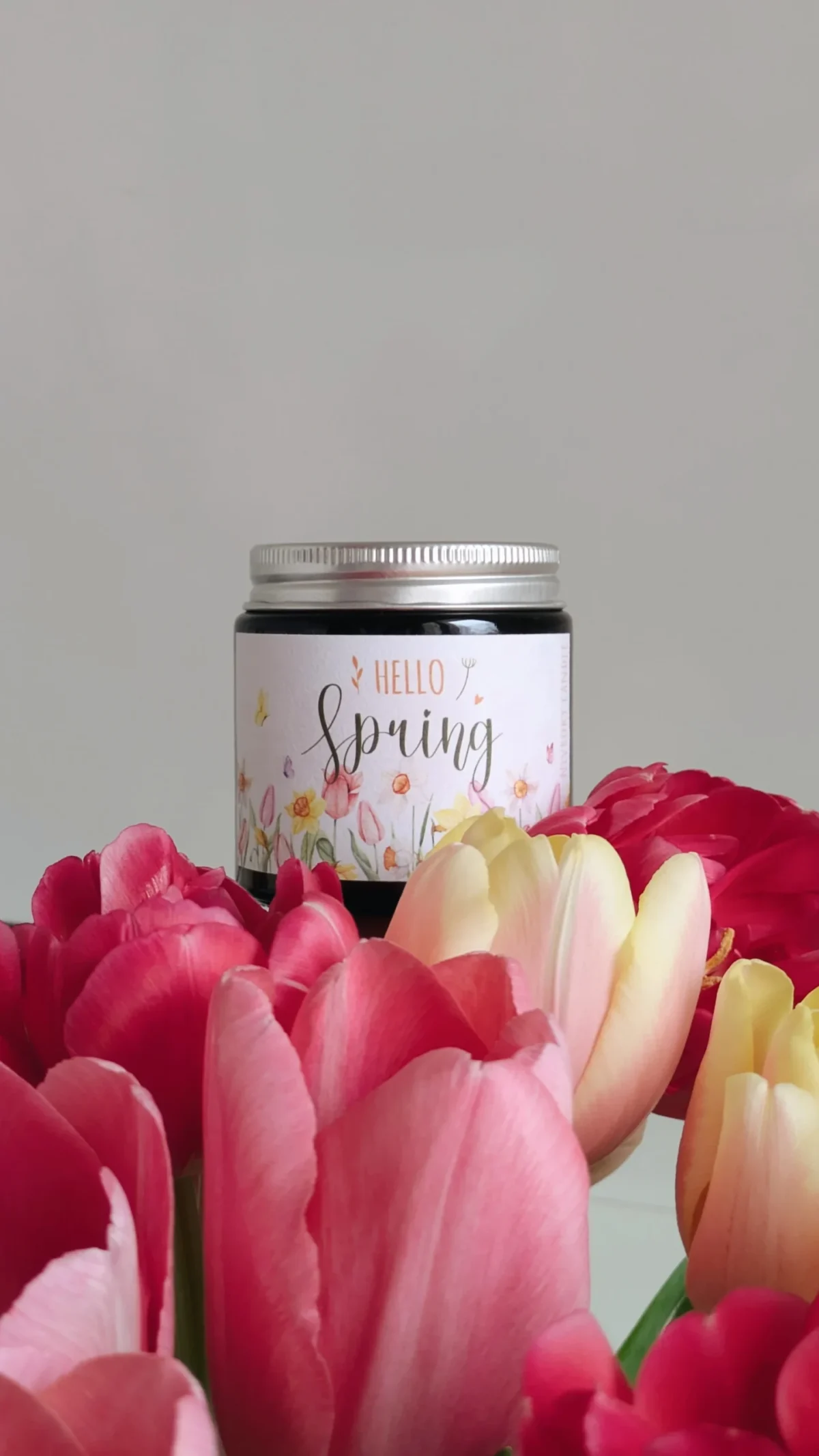 Контейнерна свічка hello spring