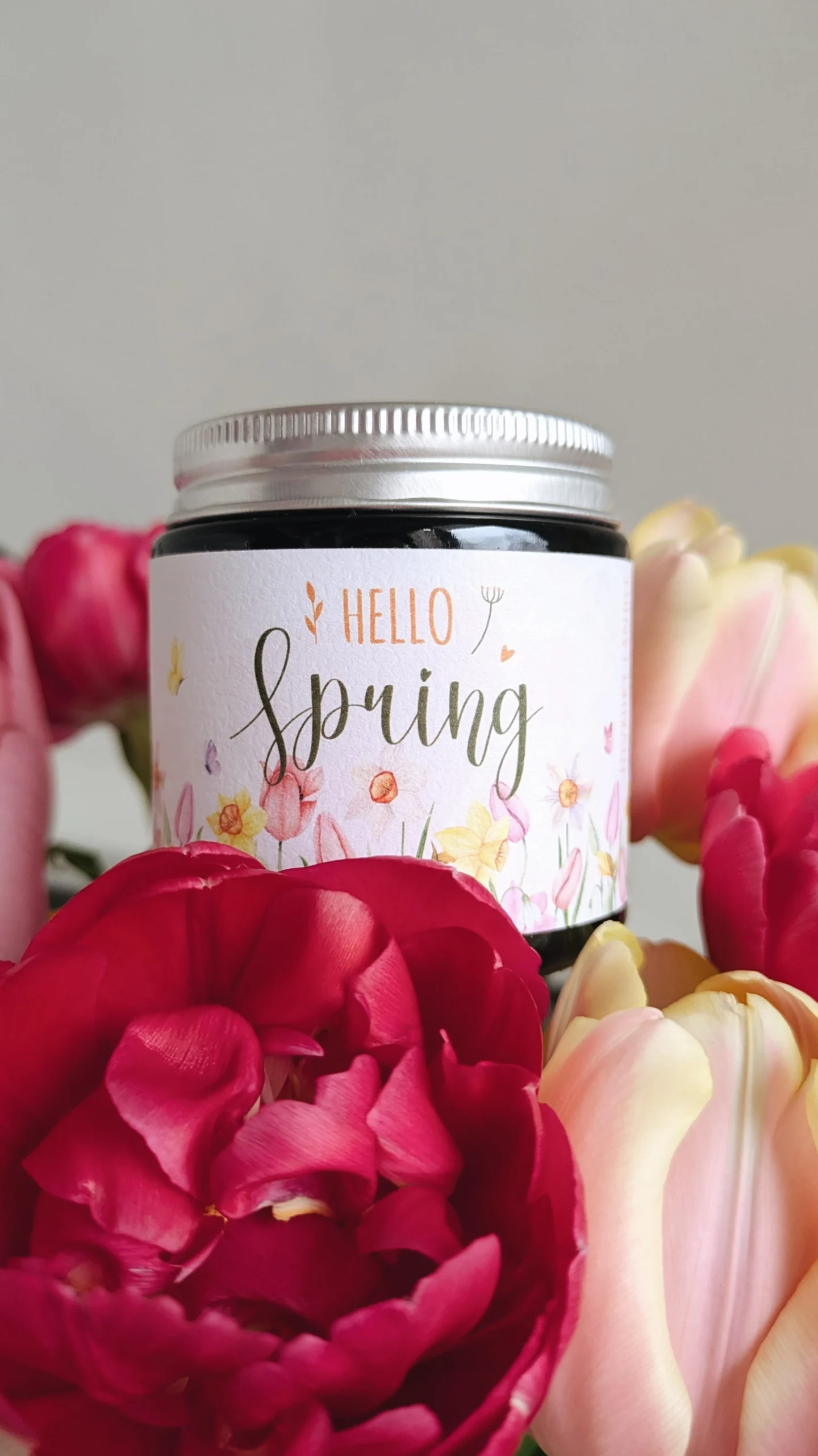 Контейнерна свічка hello spring